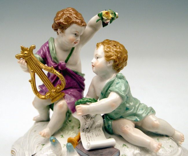 PORCELAIN KPM CHERUB FIGURINES PUTTENFIGUREN VINTAGE MADE CIRCA 1900