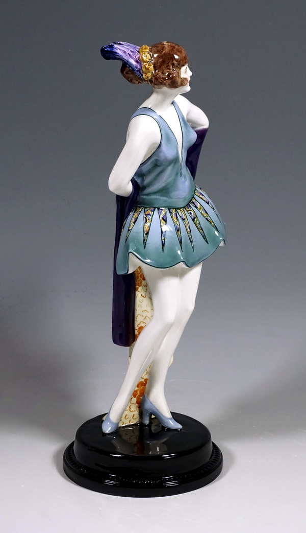 GOLDSCHEIDER standing dancer with headdress standing dancer with headdress by Wilhelm Thomasch circa 1925