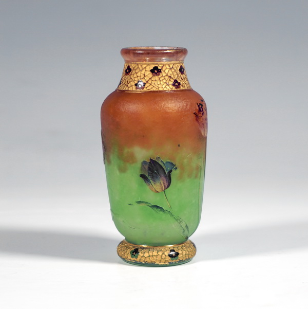 Small Daum Freres Art Nouveau vase tulip decor and gilding kleine Vase Tulpen Dekor Vergoldung Nancy France 1890-1895