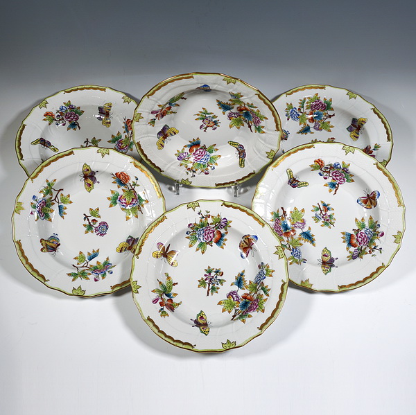 Herend 6 soup plates Bord en Or VBO 6 soup plates 1950-1960