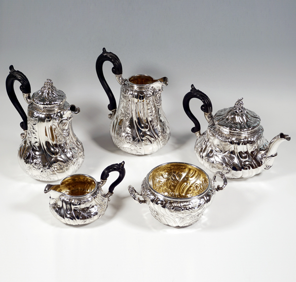 Large Coffee and Tea Core Piece with Samovar Art Nouveau Silver Core Piece 8 Parts Josef Carl Klinkosch Vienna circa 1900