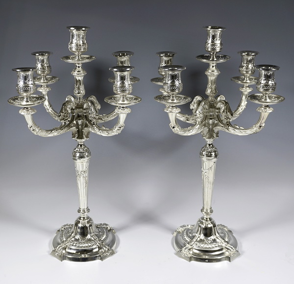Pair of Silver Art Nouveau chandeliers acanthus decor Paar 5-flammige Girandolen Tétard Frères Paris Frankreich circa 1910