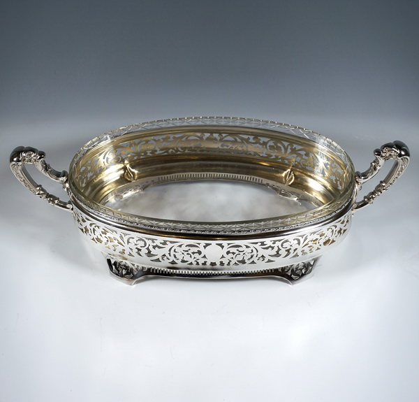 Silver jardiniere floral breakthrough decor centerpiece glass insert by Leopold Kasper Vienna circa 1922