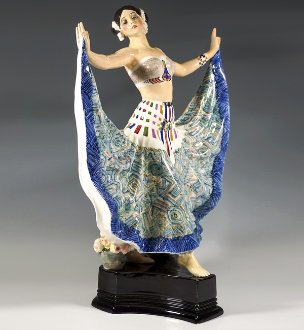 GOLDSCHEIDER Vienna dancer Ruth dancer in oriental costume by Rosé circa 1922